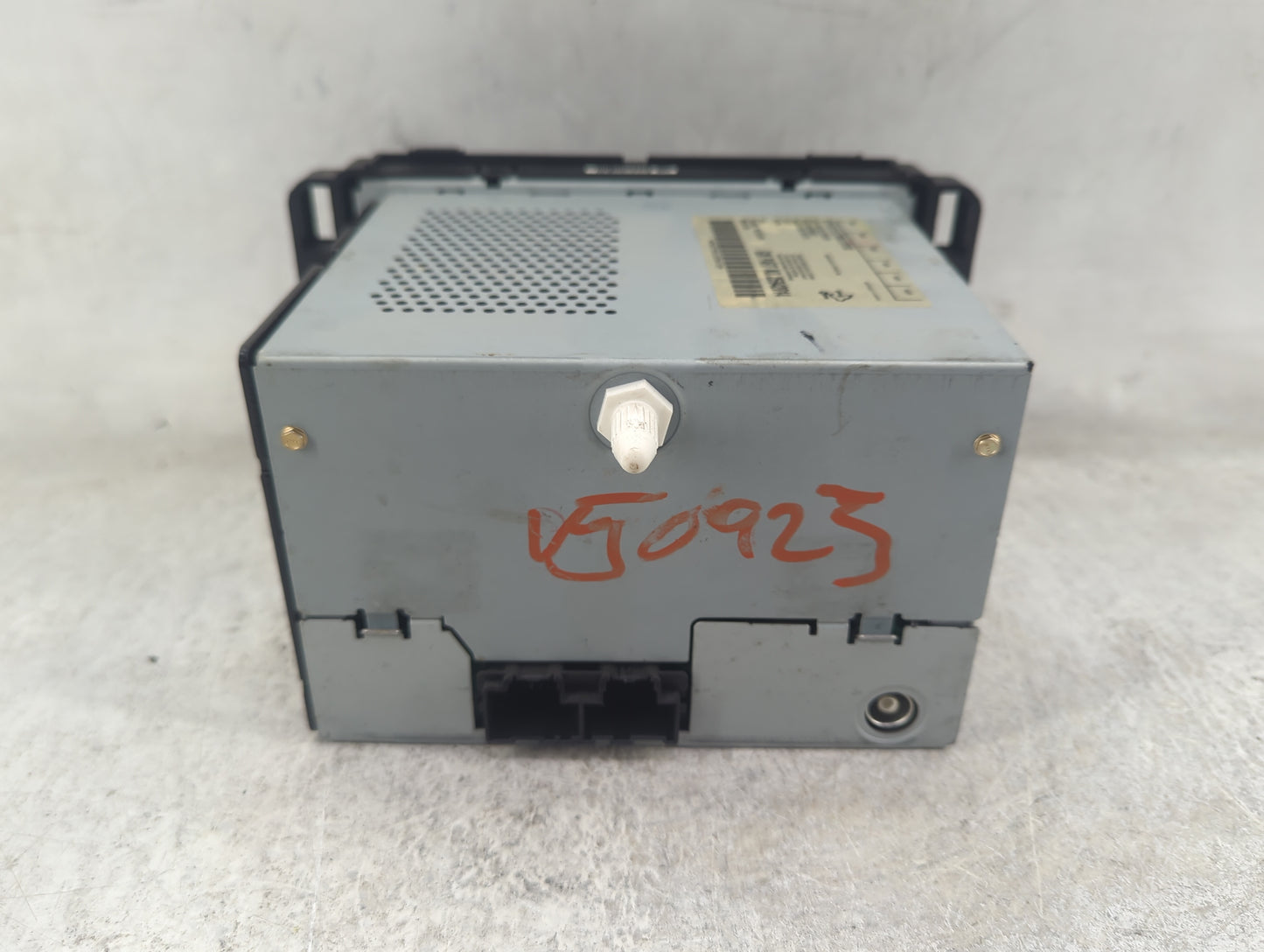 2008-2014 Chevrolet Express 2500 Radio AM FM Cd Player Receiver Replacement P/N:28162319 25942014 Fits OEM Used Auto Parts -