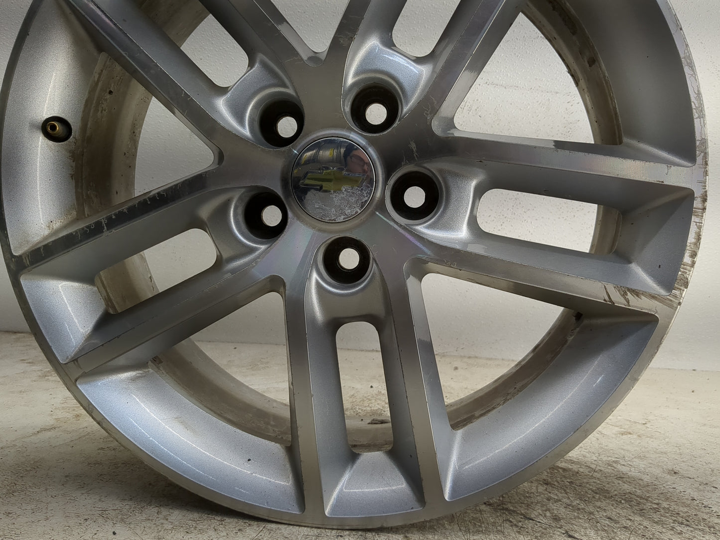 2008-2016 Chevrolet Impala Oem Wheel Rim - Oemusedautoparts1.com