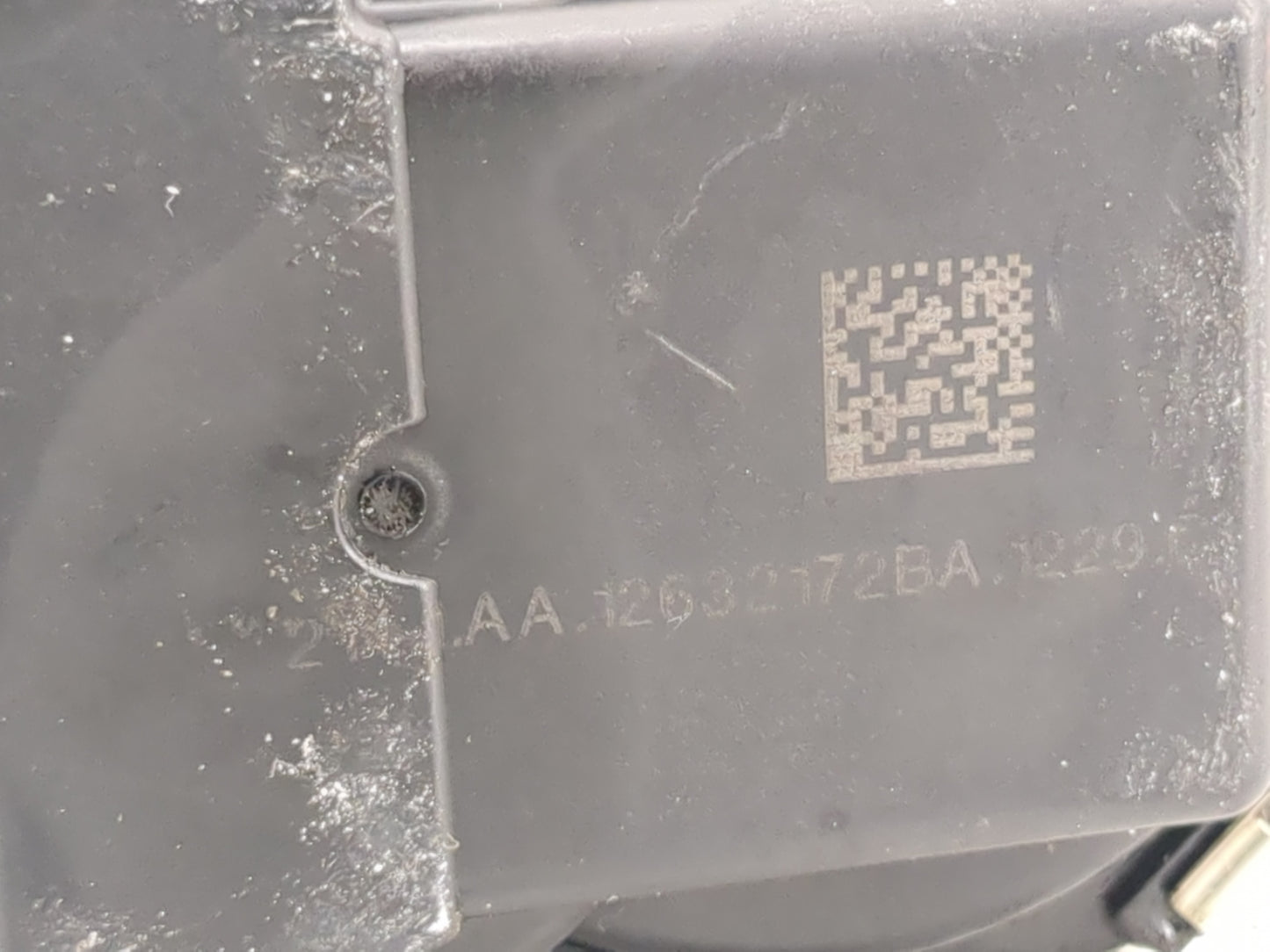 2012-2020 Chevrolet Impala Throttle Body Fits Fits 2012 2013 2014 2015 2016 2017 2018 2019 2020 2021 2022 OEM Used Auto Part