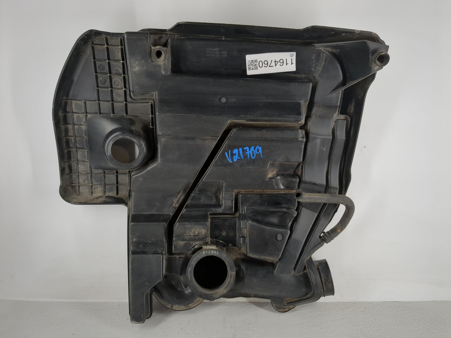 2012 Chevrolet Malibu Engine Cover - Oemusedautoparts1.com