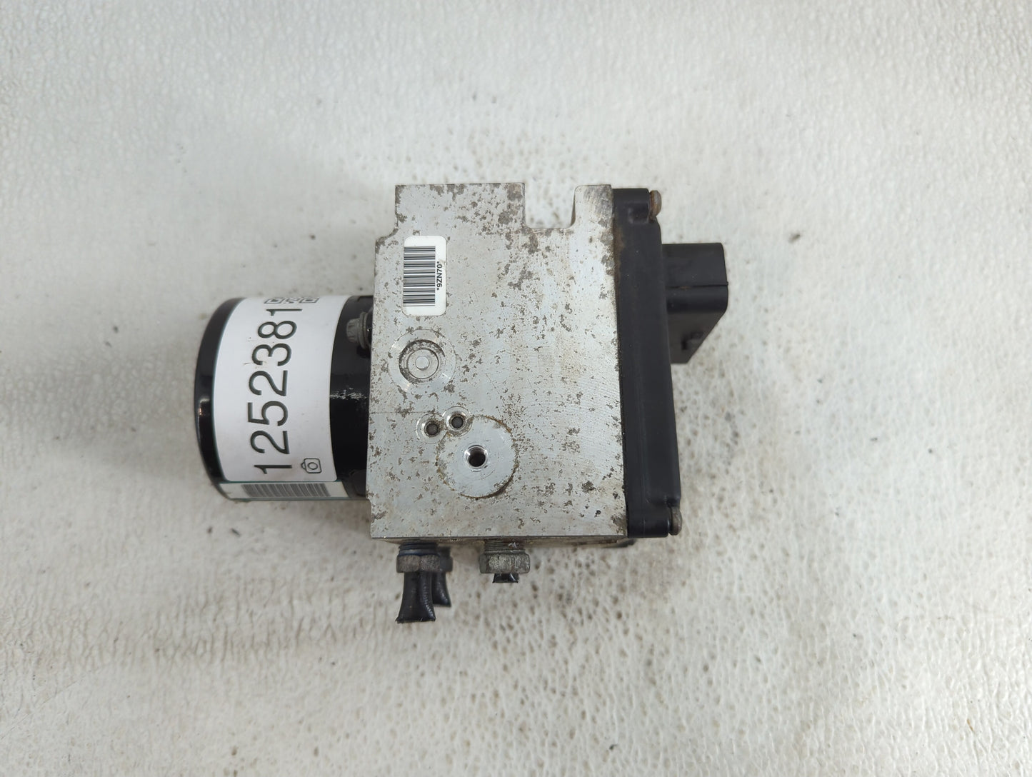 2012 Chevrolet Malibu ABS Pump Control Module Replacement P/N:22800233 Fits OEM Used Auto Parts - Oemusedautoparts1.com