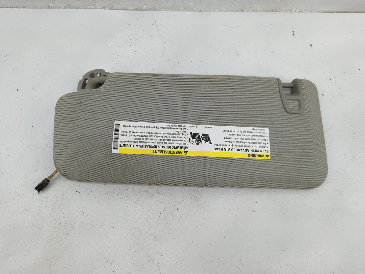 2004-2012 Chevrolet Malibu Sun Visor Shade Replacement Driver Left Mirror Fits Fits 2004 2005 2008 2009 2010 2011 2012 OEM U