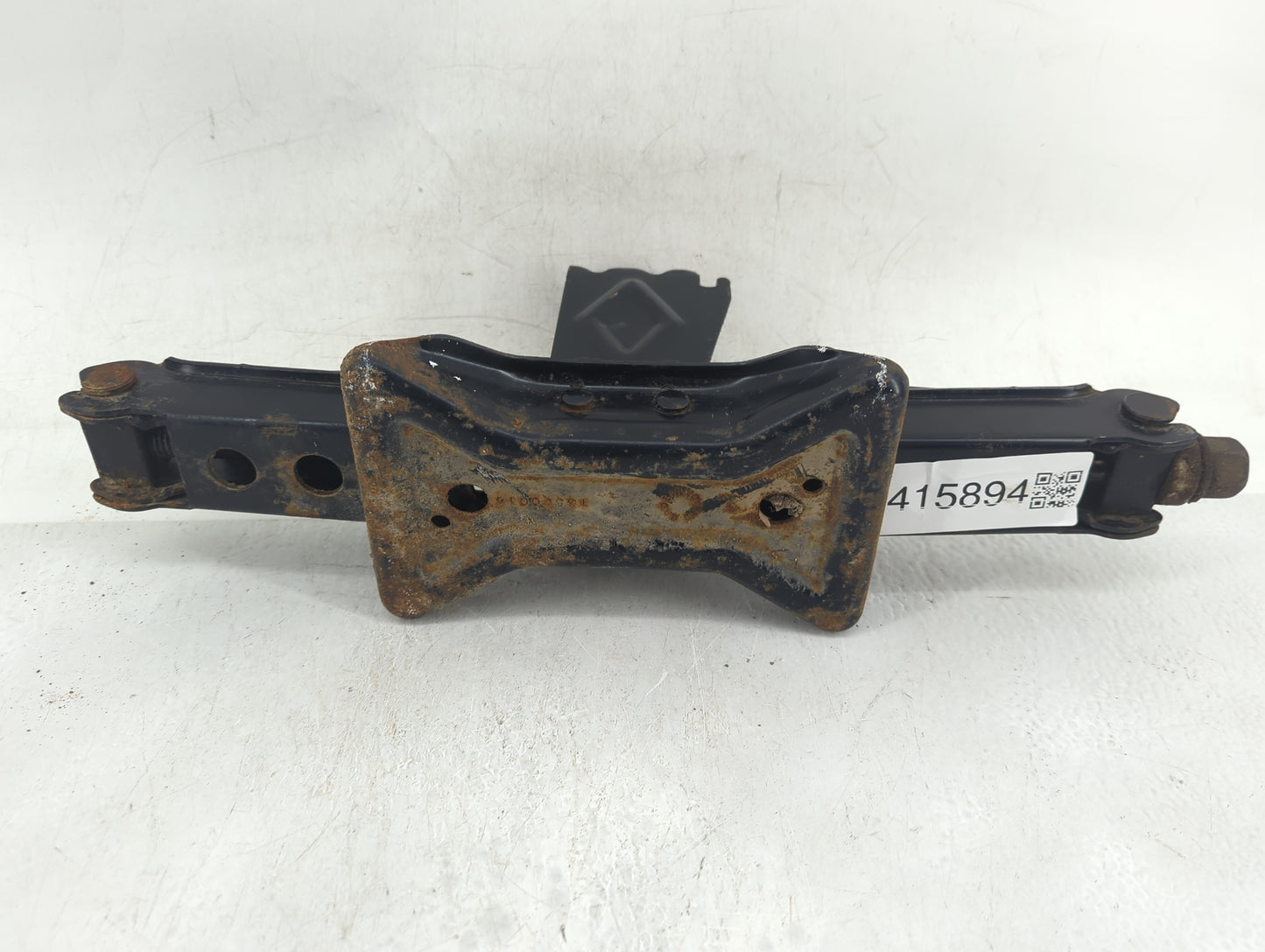 2012 Chevrolet Malibu Spare Scissor Car Jack 1415894 - Oemusedautoparts1.com