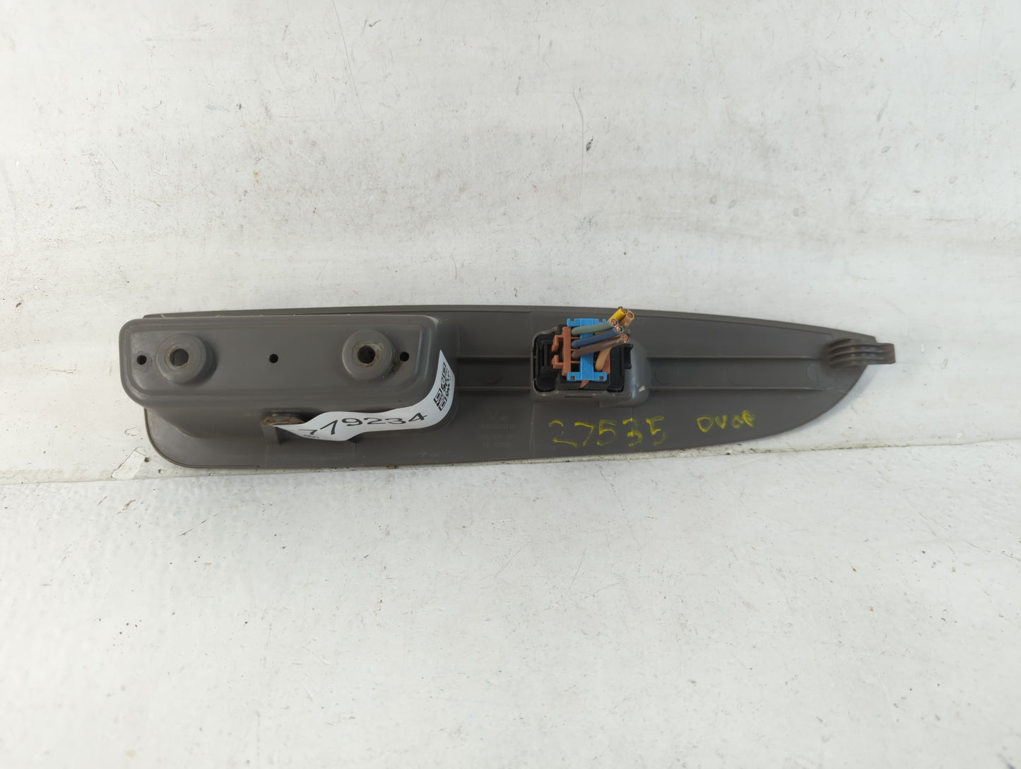 2012 Chevrolet Malibu Passenger Right Power Window Switch - Oemusedautoparts1.com