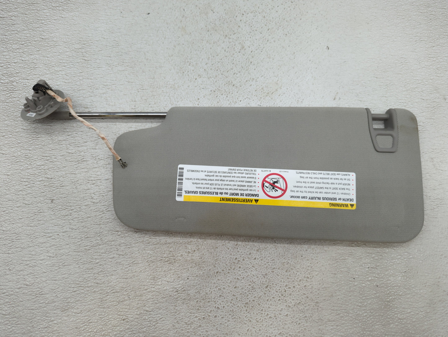 2012-2014 Chevrolet Orlando Sun Visor Shade Replacement Passenger Right Mirror Fits Fits 2012 2013 2014 OEM Used Auto Parts