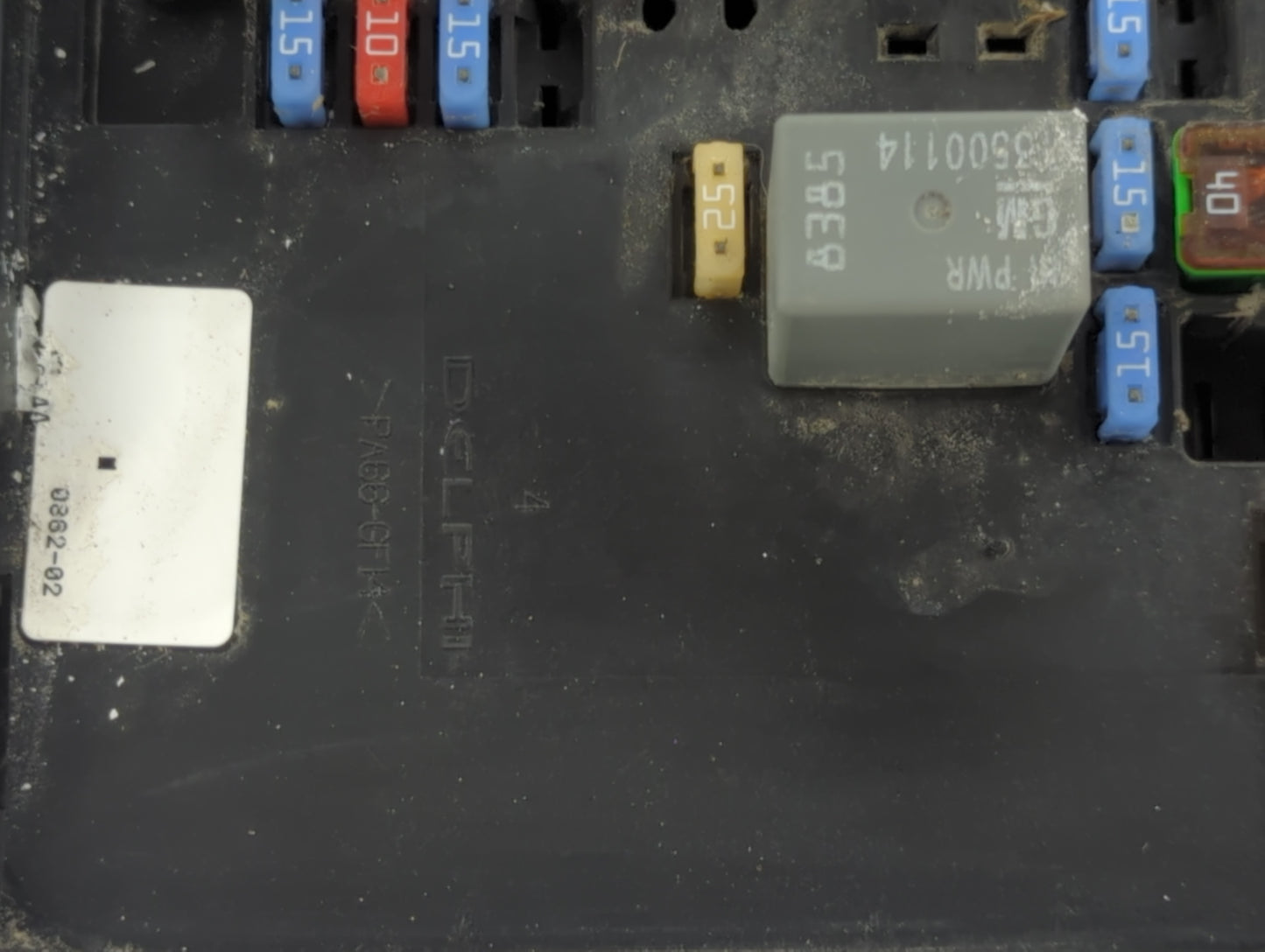 2010-2013 Chevrolet Silverado 1500 Fusebox Fuse Box Panel Relay Module Fits Fits 2010 2011 2012 2013 OEM Used Auto Parts - O