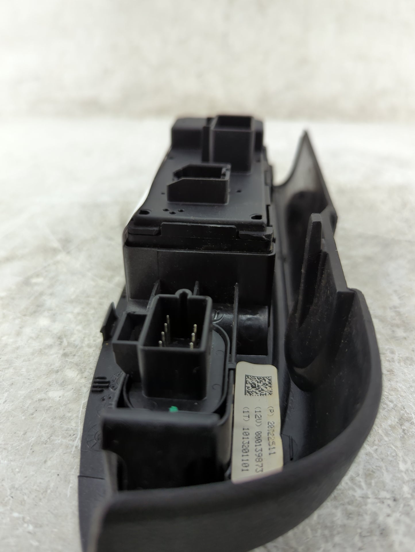 2012 Chevrolet Silverado 1500 Master Power Window Switch Replacement Driver Side Left P/N:20922511 Fits OEM Used Auto Parts