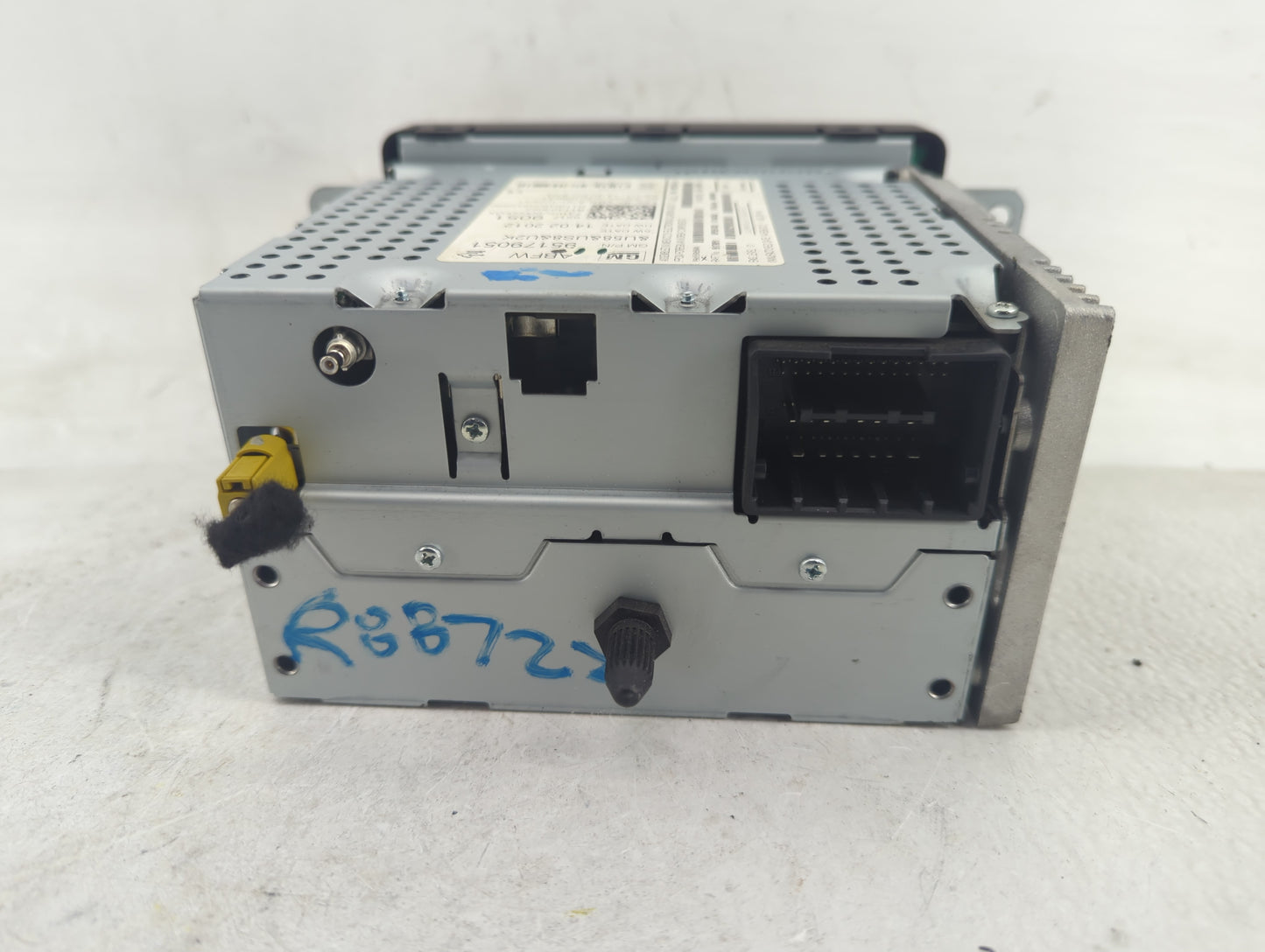 2012 Chevrolet Sonic Radio AM FM Cd Player Receiver Replacement P/N:811403062 95179051 Fits OEM Used Auto Parts - Oemusedaut