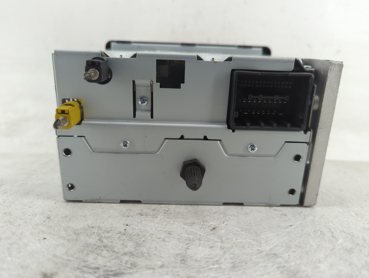 2012 Chevrolet Sonic Radio AM FM Cd Player Receiver Replacement P/N:95179051 Fits OEM Used Auto Parts - Oemusedautoparts1.co