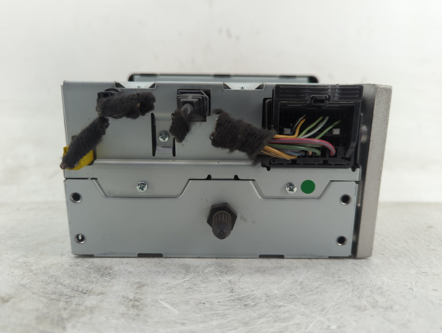 2012 Chevrolet Sonic Radio AM FM Cd Player Receiver Replacement P/N:95179057 Fits OEM Used Auto Parts - Oemusedautoparts1.co