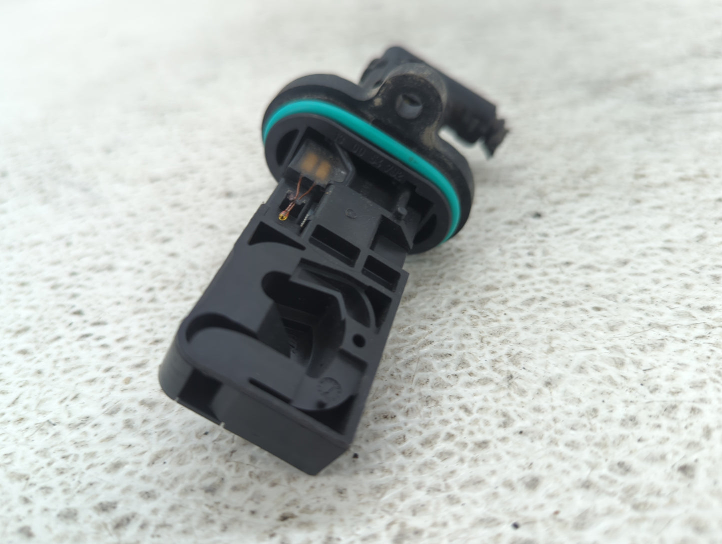 2012-2012 Chevrolet Sonic Mass Air Flow Meter Maf 1489875 - Oemusedautoparts1.com