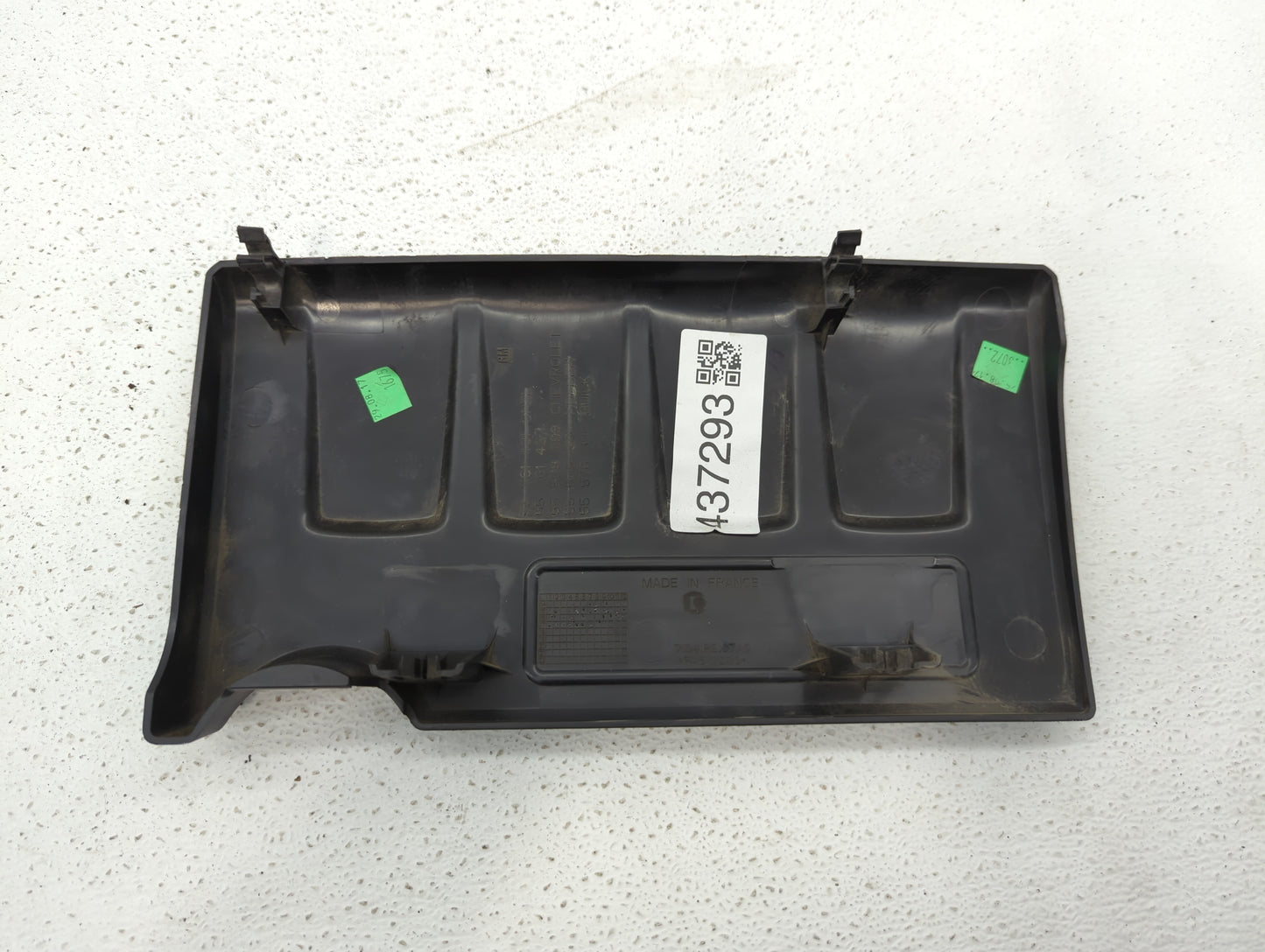 2012 Chevrolet Sonic Engine Cover - Oemusedautoparts1.com