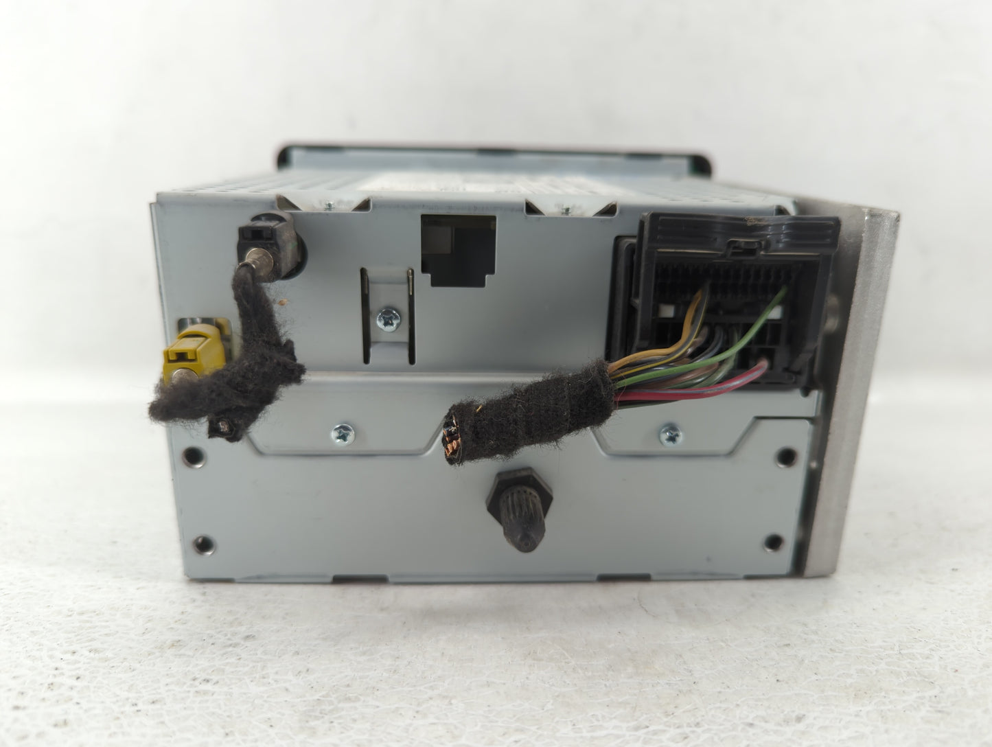 2012 Chevrolet Sonic Radio AM FM Cd Player Receiver Replacement P/N:95179051 Fits OEM Used Auto Parts - Oemusedautoparts1.co
