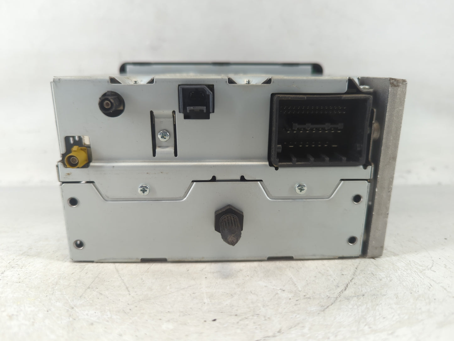 2012 Chevrolet Sonic Radio AM FM Cd Player Receiver Replacement P/N:95179057 Fits OEM Used Auto Parts - Oemusedautoparts1.co