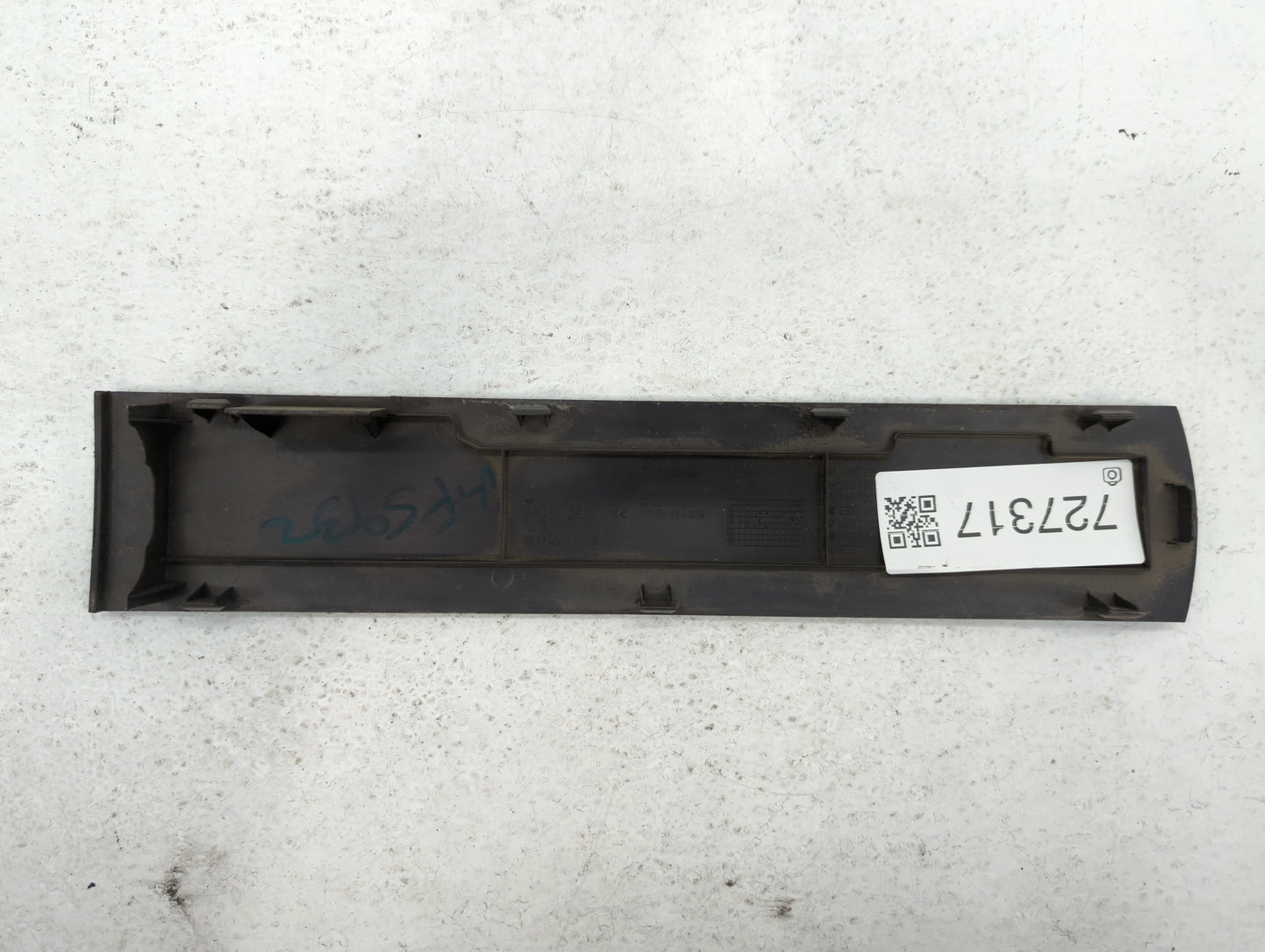 2012 Chevrolet Sonic Engine Cover - Oemusedautoparts1.com