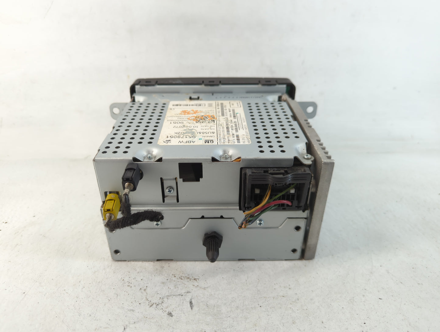 2012-2012 Chevrolet Sonic Am Fm Cd Player Radio Receiver - Oemusedautoparts1.com