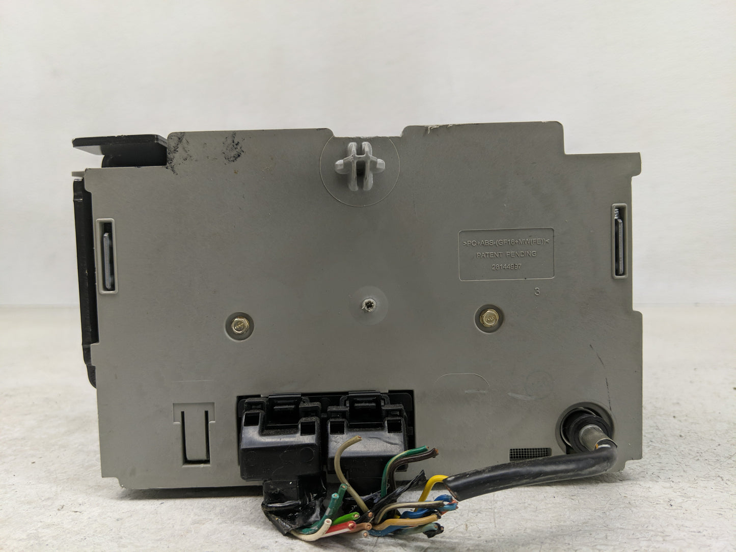 2012 Chevrolet Traverse Radio AM FM Cd Player Receiver Replacement P/N:20935116 Fits OEM Used Auto Parts - Oemusedautoparts1