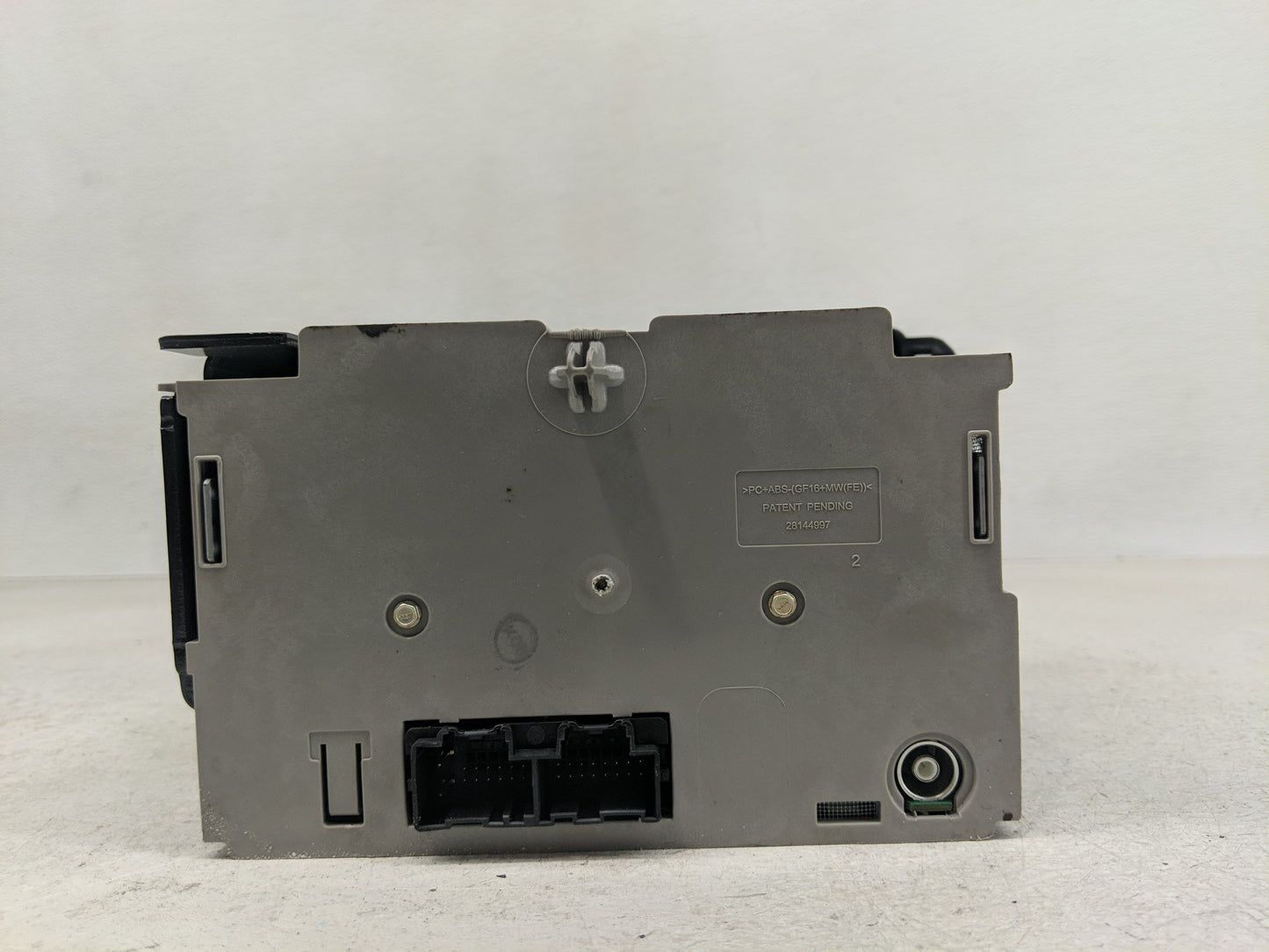 2012 Chevrolet Traverse Radio AM FM Cd Player Receiver Replacement P/N:20935116 Fits OEM Used Auto Parts - Oemusedautoparts1