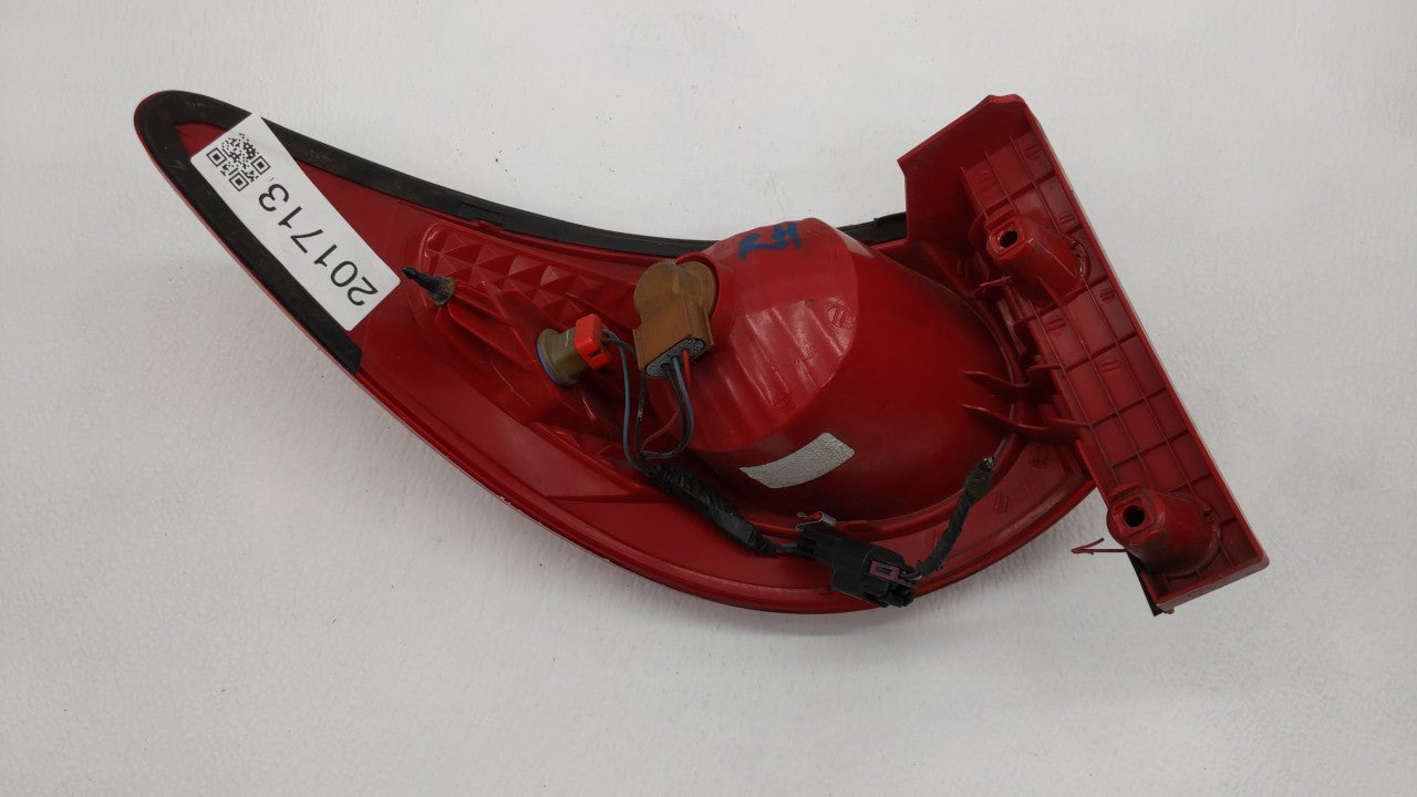 2009-2012 Chevrolet Traverse Tail Light Assembly Driver Left OEM Fits Fits 2009 2010 2011 2012 OEM Used Auto Parts - Oemused