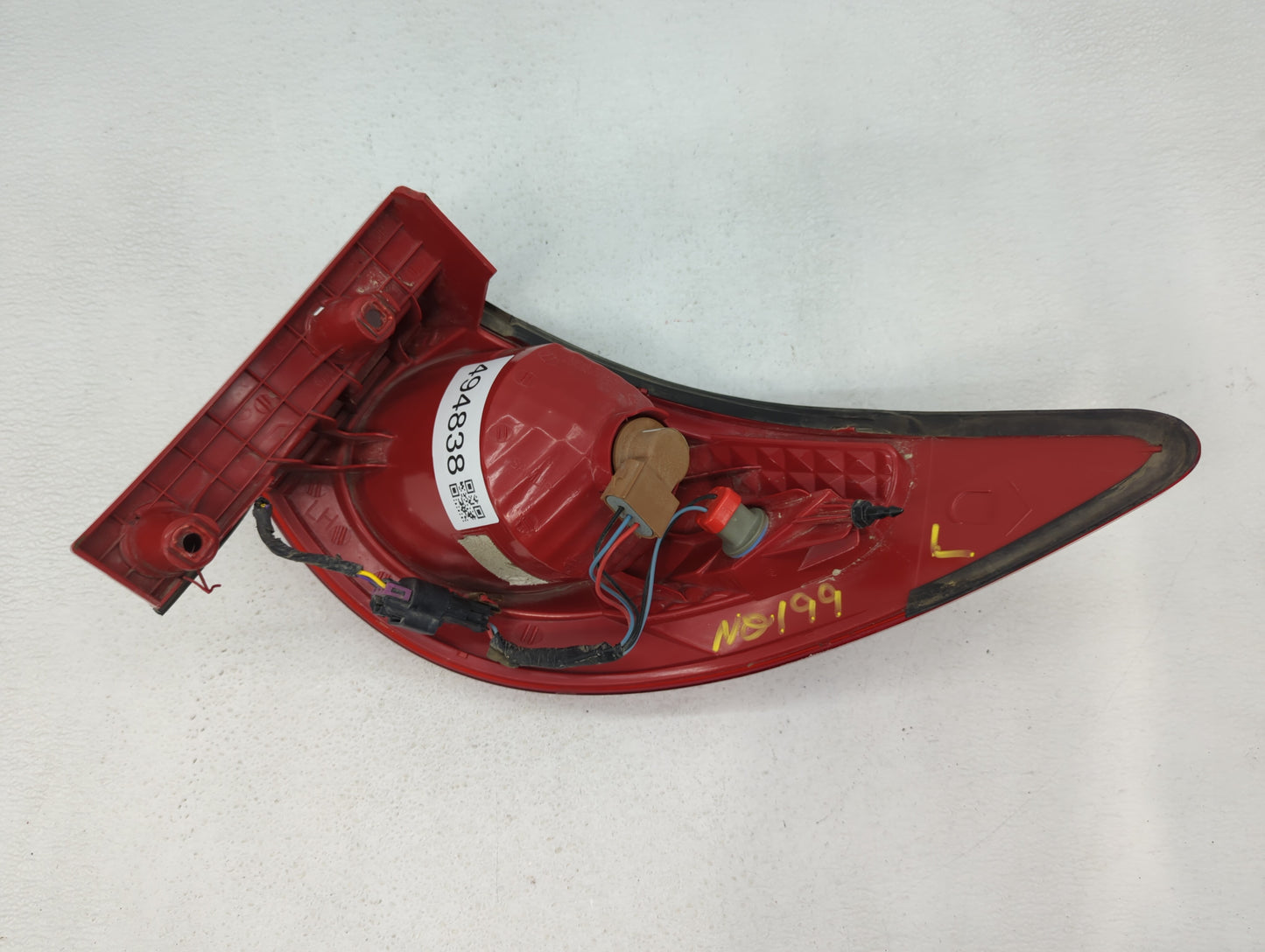 2012 Chevrolet Traverse Tail Light Assembly Driver Left OEM P/N:ZFY-00928-GM Fits OEM Used Auto Parts - Oemusedautoparts1.co