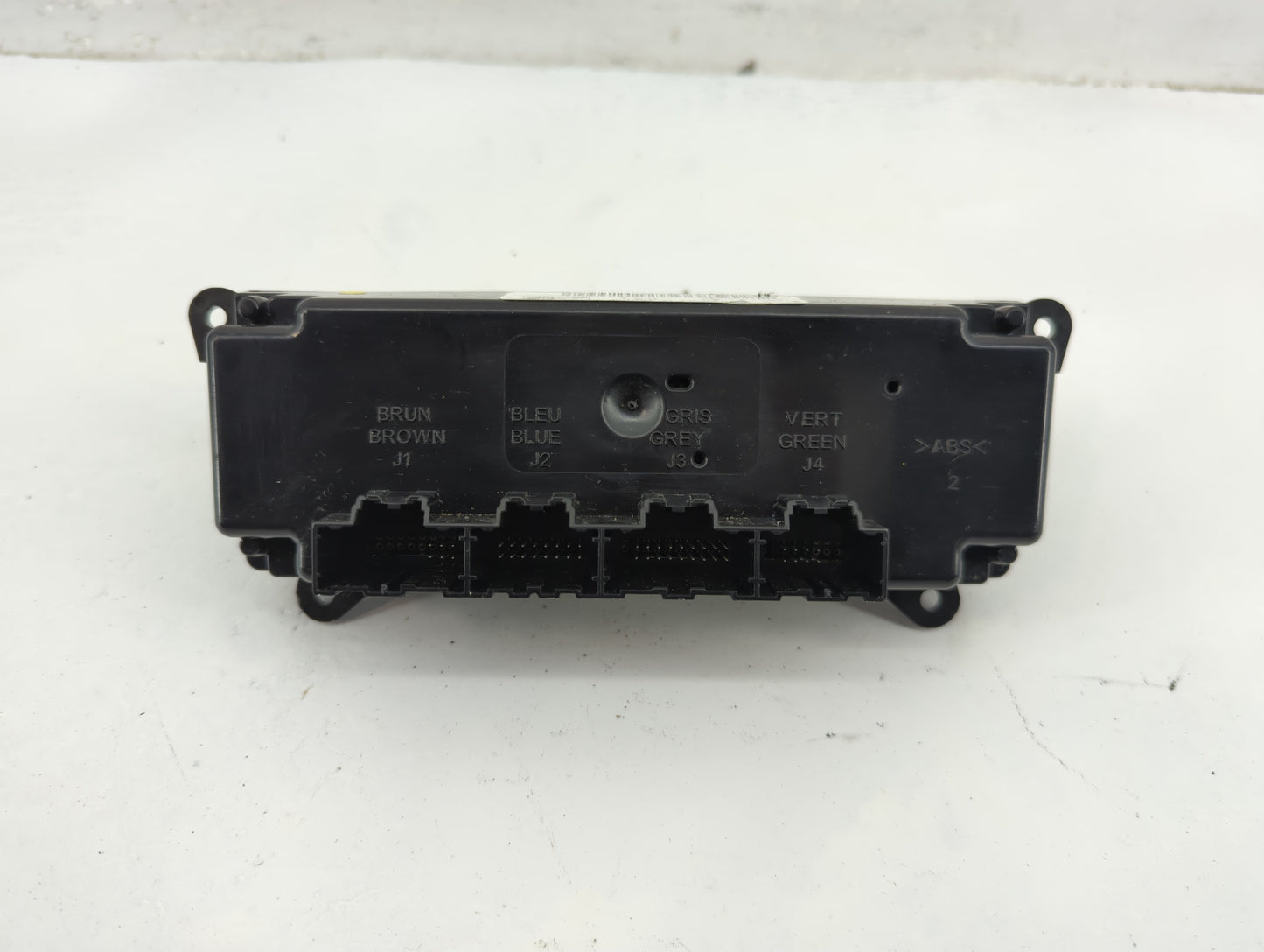 2012 Chevrolet Traverse Climate Control Module Temperature AC/Heater Replacement P/N:20917130 Fits OEM Used Auto Parts - Oem