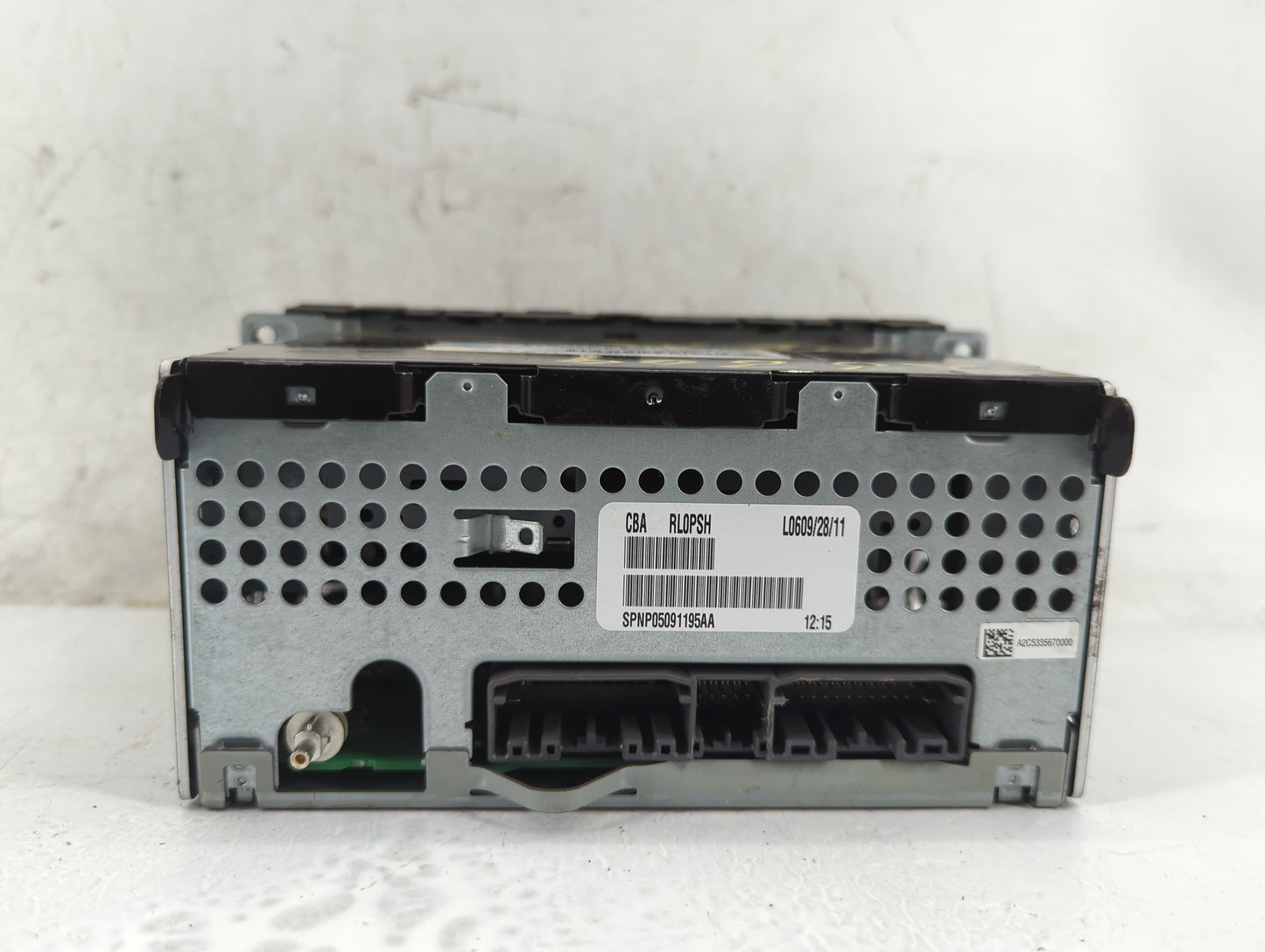 2012-2014 Chrysler 200 Radio AM FM Cd Player Receiver Replacement P/N:P05091195AA Fits Fits 2012 2013 2014 2015 2016 2017 OE