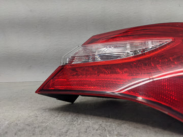 2011-2014 Chrysler 200 Tail Light Assembly Passenger Right OEM P/N:05182524AB Fits Fits 2011 2012 2013 2014 OEM Used Auto Parts