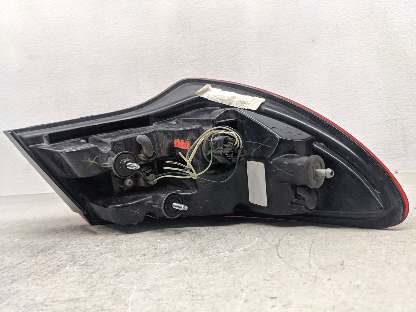 2011-2014 Chrysler 200 Tail Light Assembly Passenger Right OEM P/N:05182524AB Fits Fits 2011 2012 2013 2014 OEM Used Auto Pa
