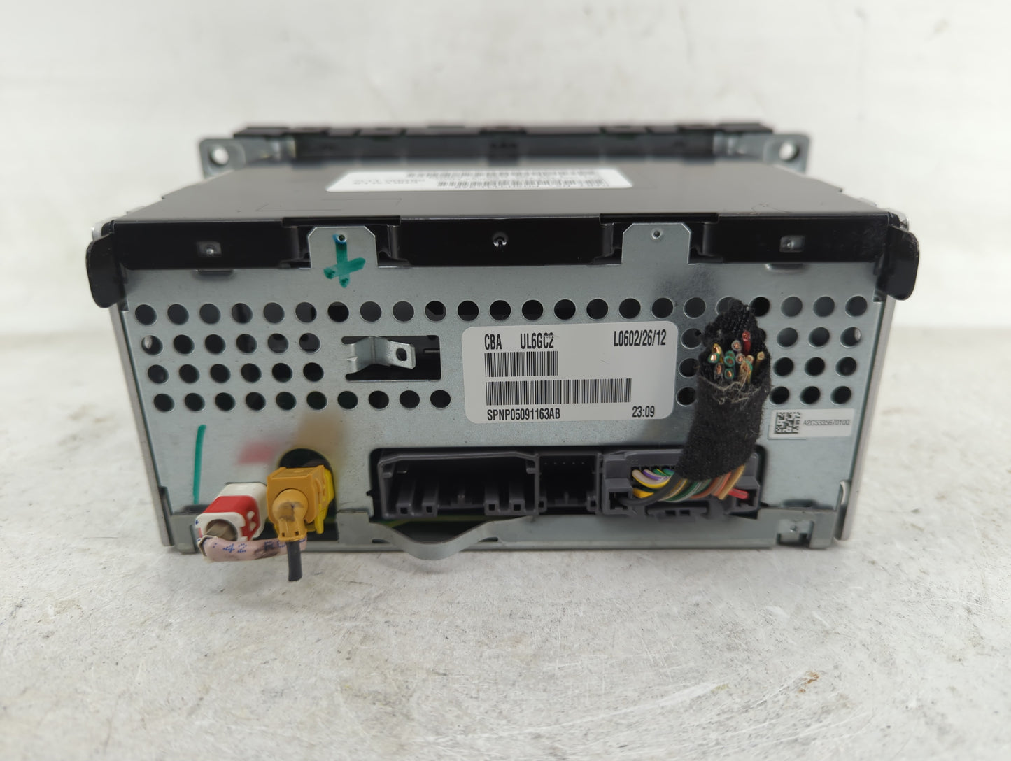 2011-2012 Chrysler 200 Radio AM FM Cd Player Receiver Replacement P/N:P05091163AB Fits Fits 2011 2012 OEM Used Auto Parts -