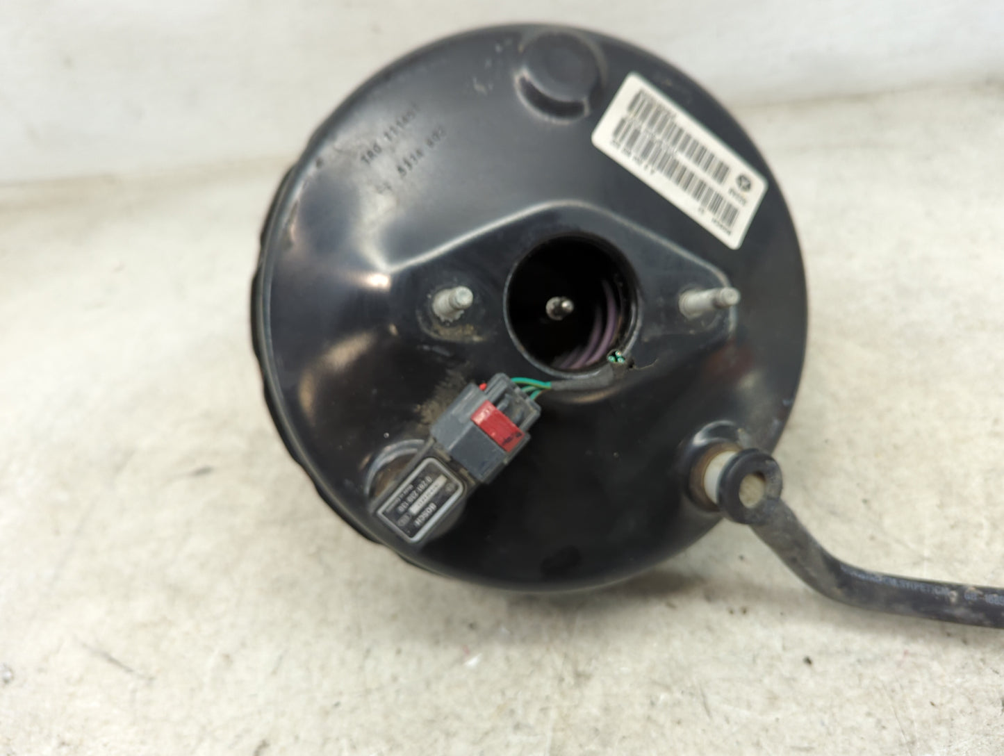 2011-2014 Chrysler 200 Power Brake Booster Oem 1489975 - Oemusedautoparts1.com