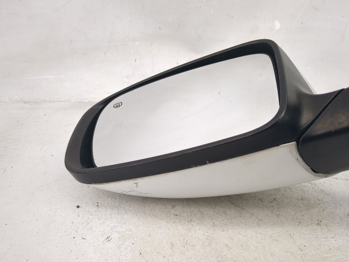 2011-2014 Chrysler 200 Driver Side View Mirror - Left Door Mirror OEM Used - Oemusedautoparts1.com