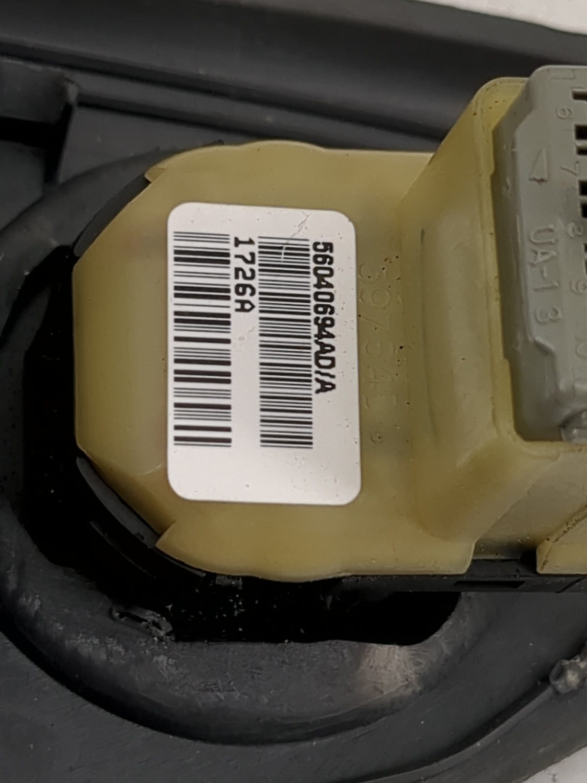 2012 Chrysler 200 Body Control Module Bcm 56040694ad - Oemusedautoparts1.com