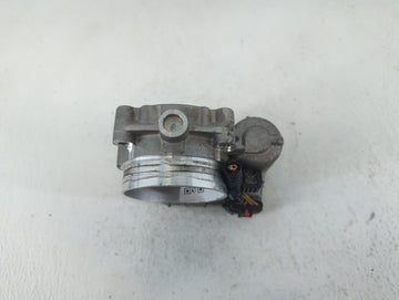 2011-2017 Chrysler 200 Throttle Body P/N:05184349AC 0 280 750 570 Fits OEM Used Auto Parts