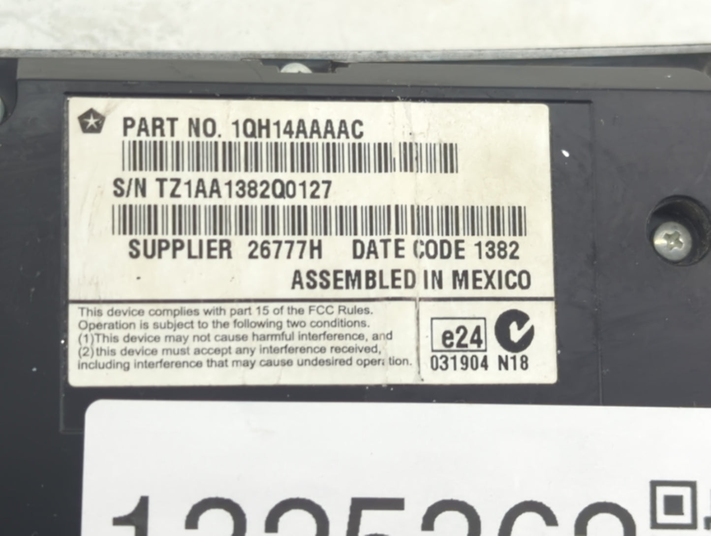 2011-2012 Chrysler 300 Climate Control Module Temperature AC/Heater Replacement P/N:1QH14AAAAC Fits Fits 2011 2012 OEM Used