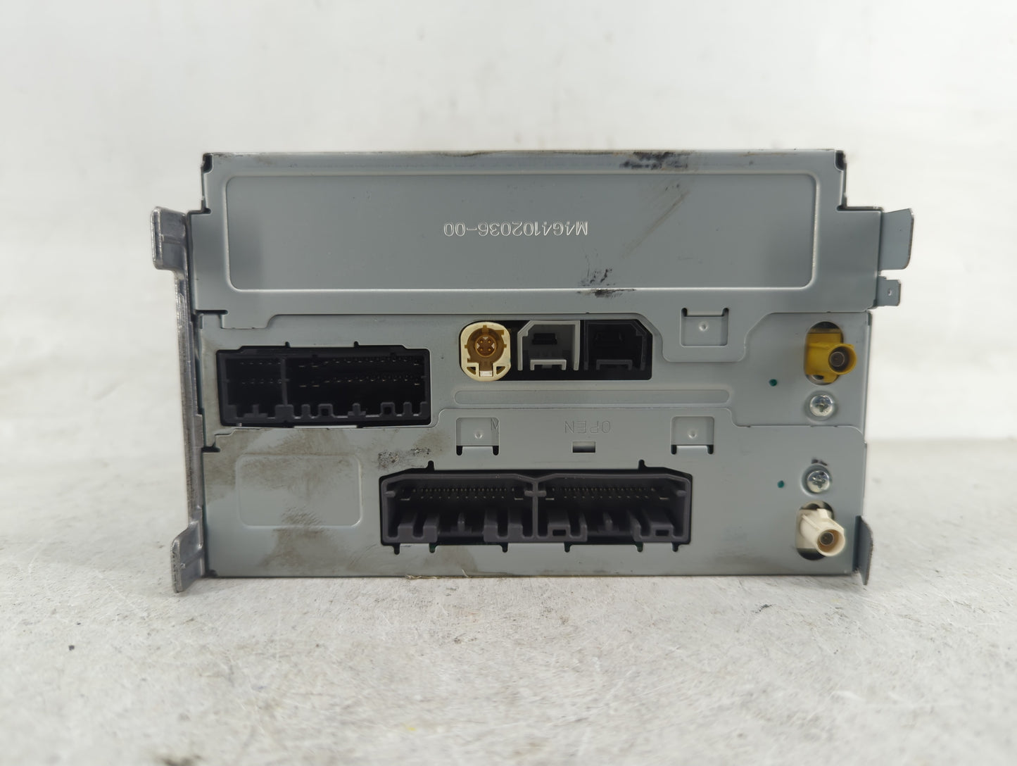 2012-2014 Chrysler 300 Radio AM FM Cd Player Receiver Replacement P/N:P05091035AI Fits Fits 2012 2013 2014 OEM Used Auto Par