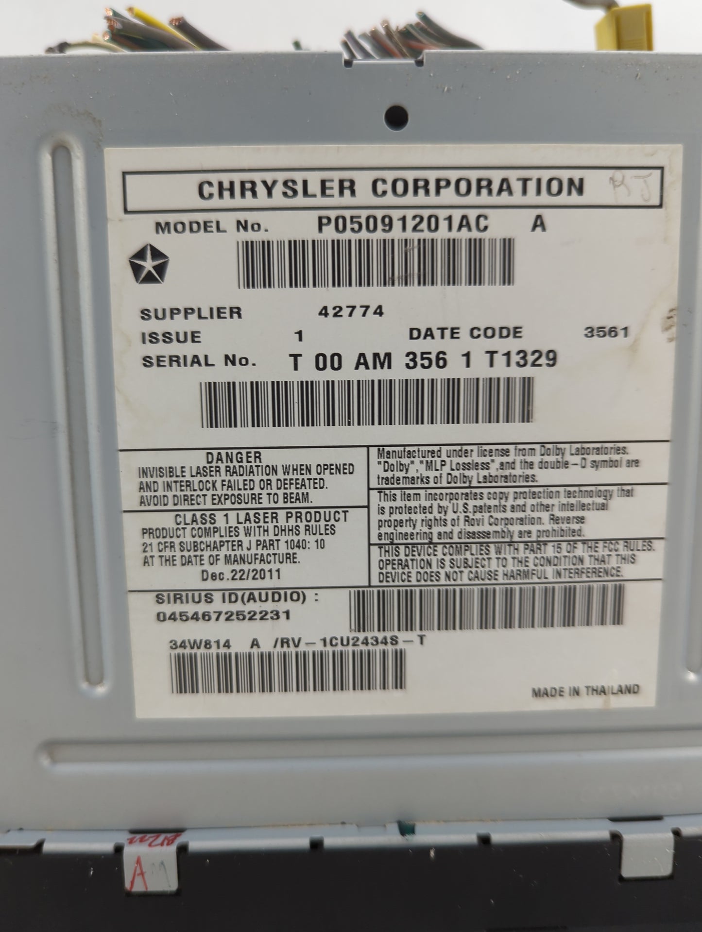 2012-2016 Chrysler Town & Country Radio AM FM Cd Player Receiver Replacement P/N:P05091201AC Fits OEM Used Auto Parts - Oemu