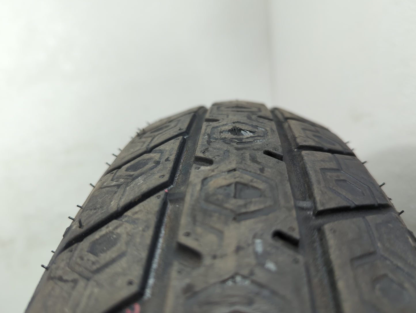 2008-2014 Dodge Avenger Spare Donut Tire Wheel Rim Oem 1376019 - Oemusedautoparts1.com
