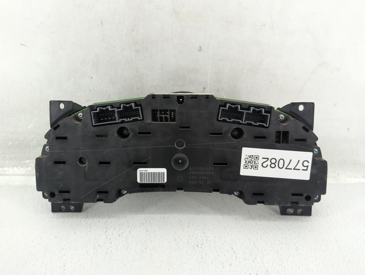 2011-2014 Dodge Avenger Instrument Cluster Speedometer Gauges P/N:P56046513AF P56046513AH Fits Fits 2011 2012 2013 2014 OEM
