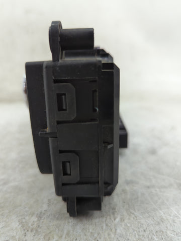 2012 Dodge Caravan Climate Control Module Temperature AC/Heater Replacement P/N:P55111240AF Fits OEM Used Auto Parts