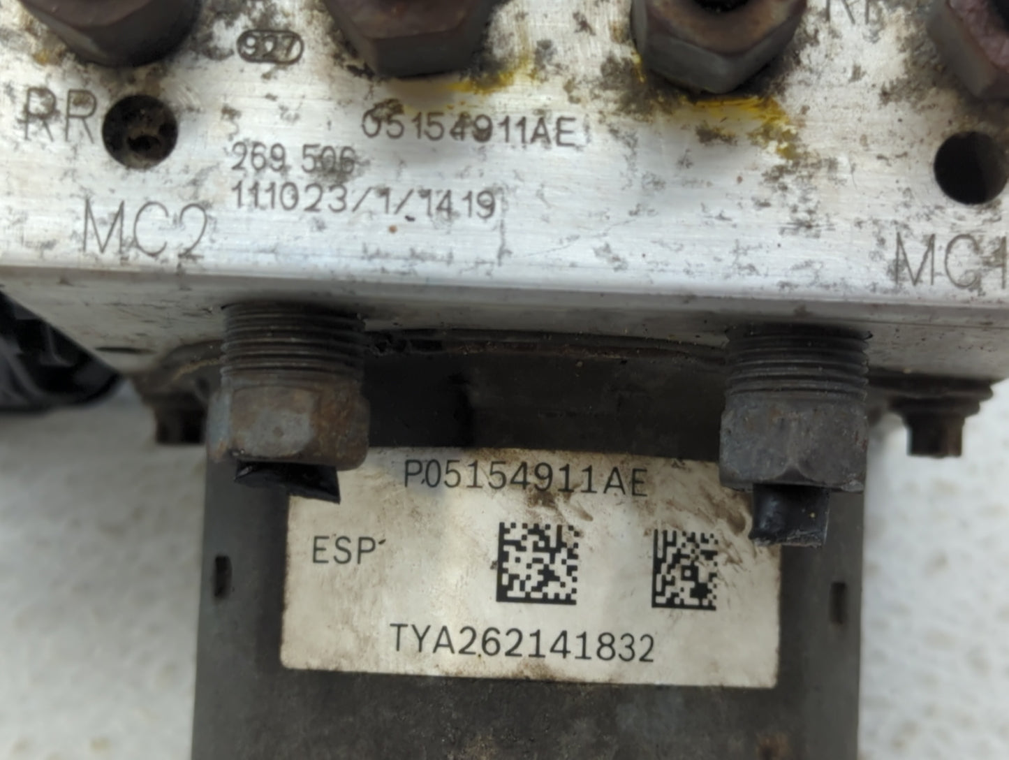 2012 Dodge Caravan ABS Pump Control Module Replacement P/N:05154911AE Fits OEM Used Auto Parts - Oemusedautoparts1.com