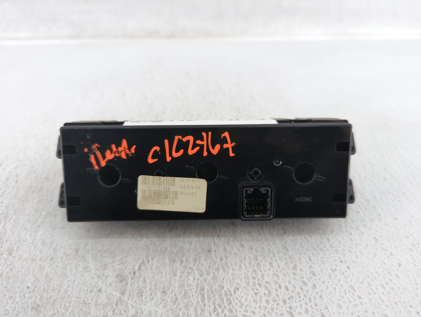 2012 Dodge Caravan Climate Control Module Temperature AC/Heater Replacement P/N:55111312AB Fits OEM Used Auto Parts - Oemuse