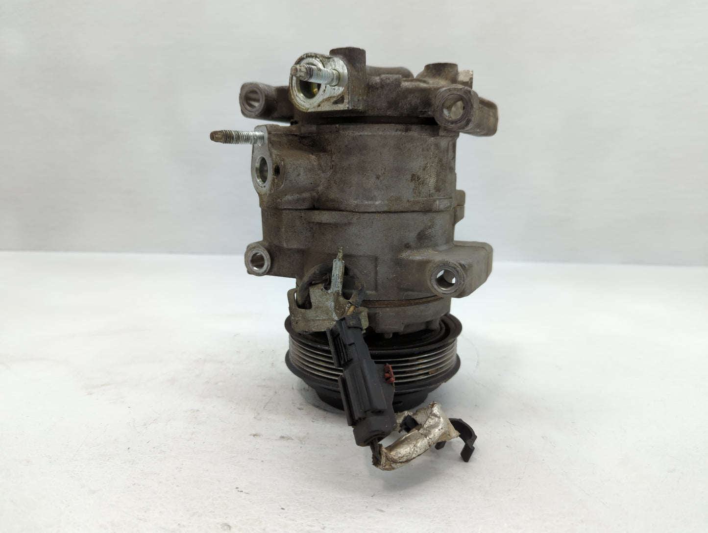 Dodge Caravan Air Conditioning A/c Ac Compressor Oem - Oemusedautoparts1.com