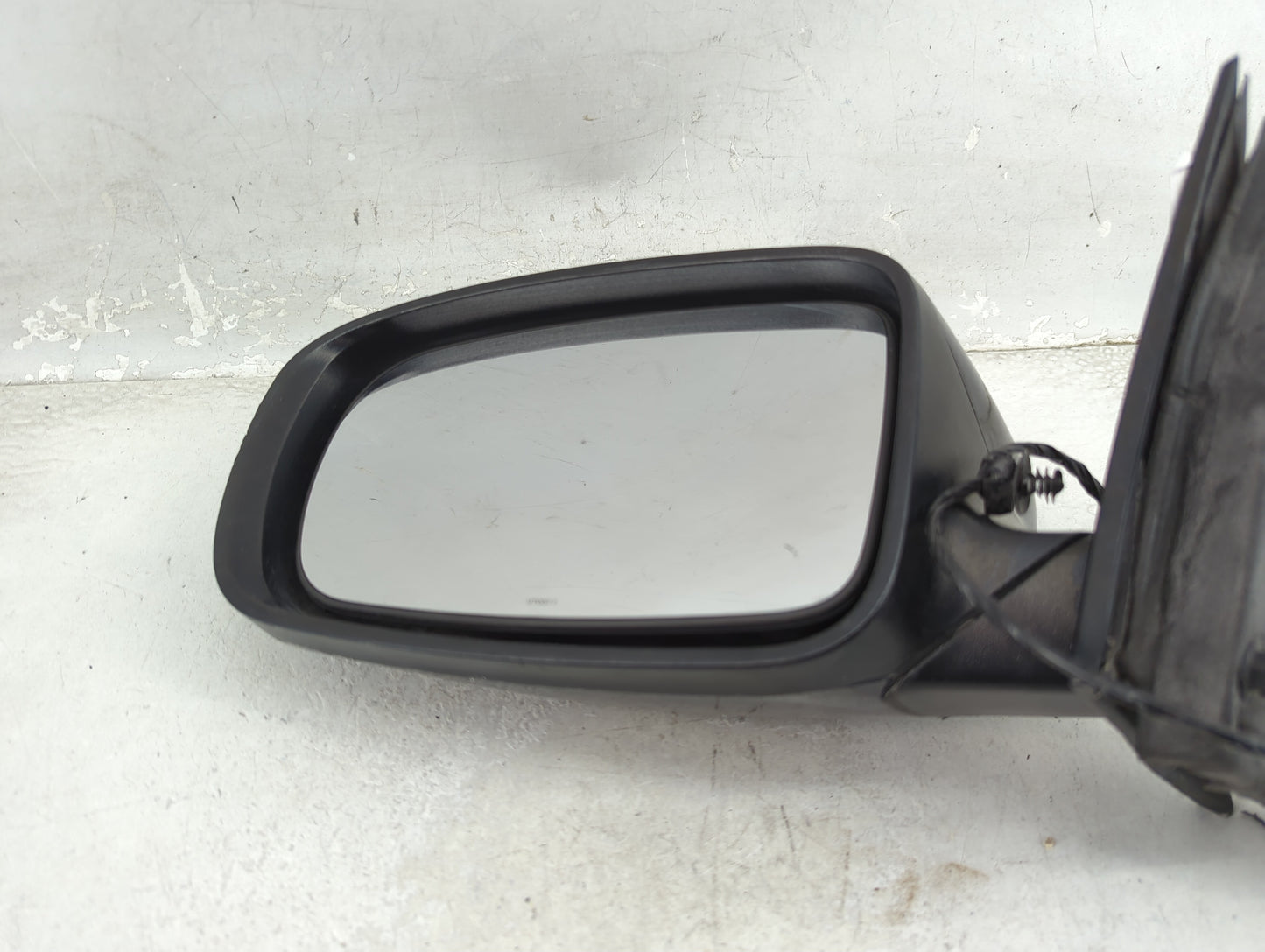 2011-2014 Dodge Charger Driver Side View Mirror - Left Door Mirror OEM Used - Oemusedautoparts1.com