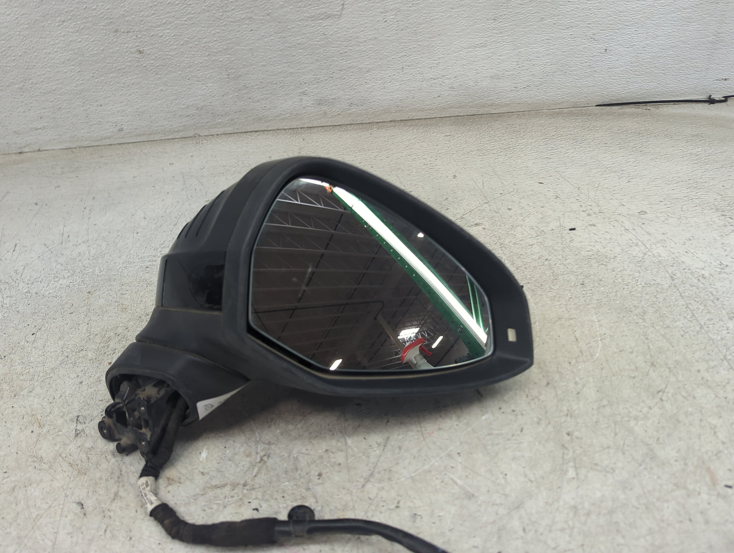 2011-2014 Dodge Charger Passenger Side View Mirror - Right Door Mirror OEM Used - Oemusedautoparts1.com