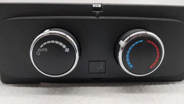 2011-2013 Dodge Durango Climate Control Module Temperature AC/Heater Replacement P/N:P55111925AL 55111925AK Fits OEM Used Auto Parts