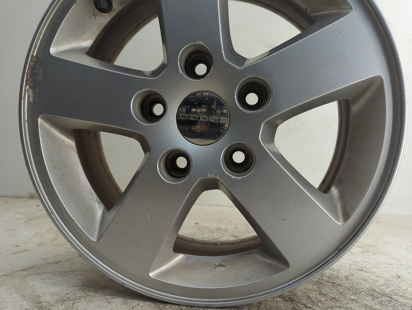 2008-2013 Dodge Grand Caravan Oem Wheel Rim - Oemusedautoparts1.com