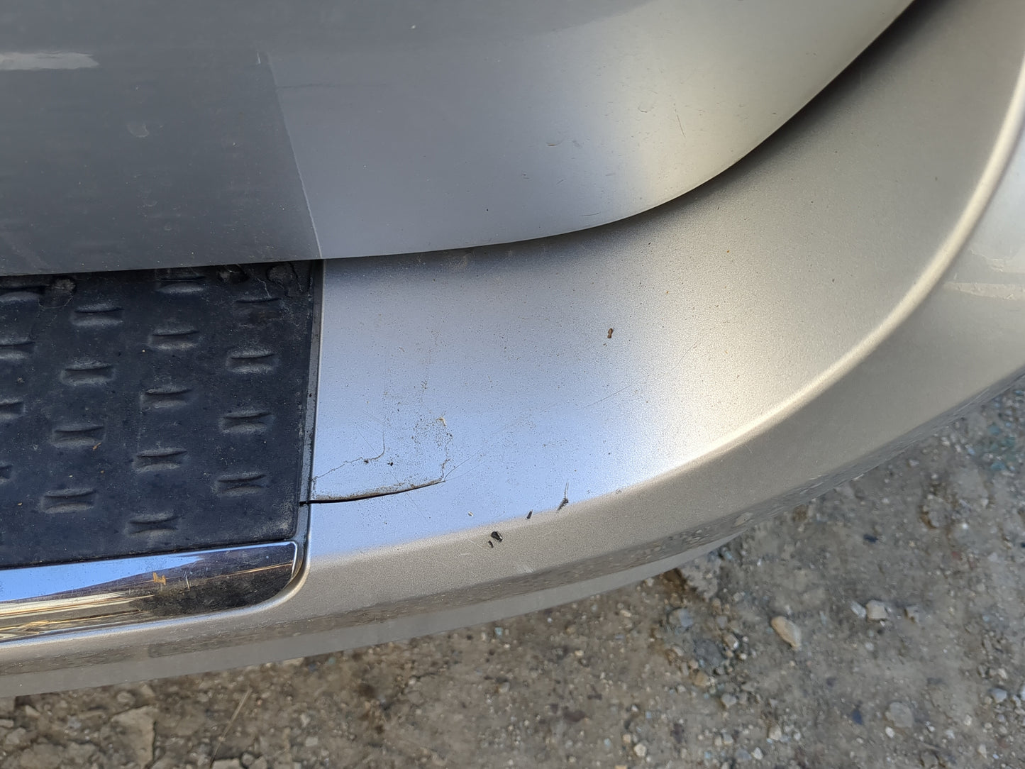 2011-2020 Dodge Grand Caravan Rear Bumper Assembly Oem 1222827 - Oemusedautoparts1.com