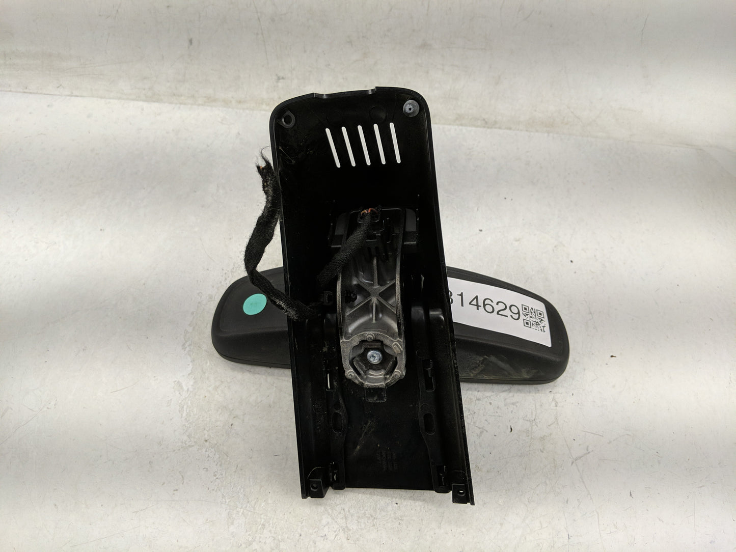 2010-2018 Dodge Grand Caravan Interior Rear View Mirror Replacement OEM Fits OEM Used Auto Parts - Oemusedautoparts1.com