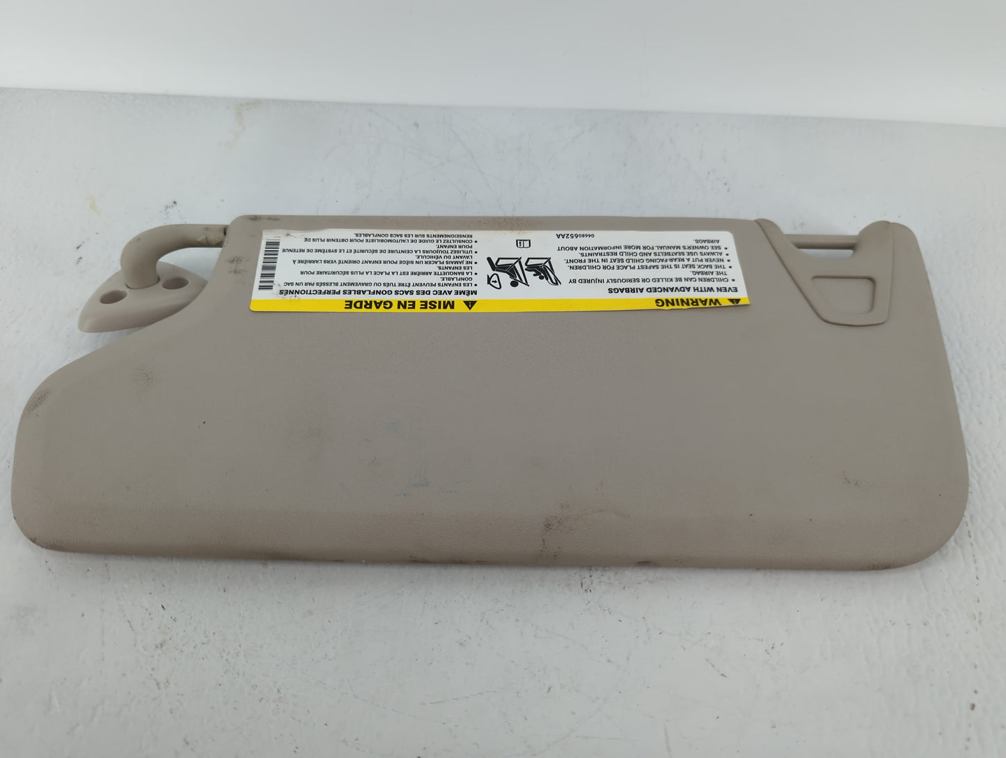 2012 Dodge Journey Sun Visor Shade Replacement Passenger Right Mirror Fits OEM Used Auto Parts - Oemusedautoparts1.com