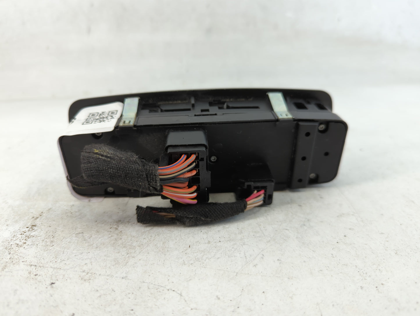 2012 Dodge Journey Master Power Window Switch Replacement Driver Side Left P/N:68084001AB Fits OEM Used Auto Parts - Oemused